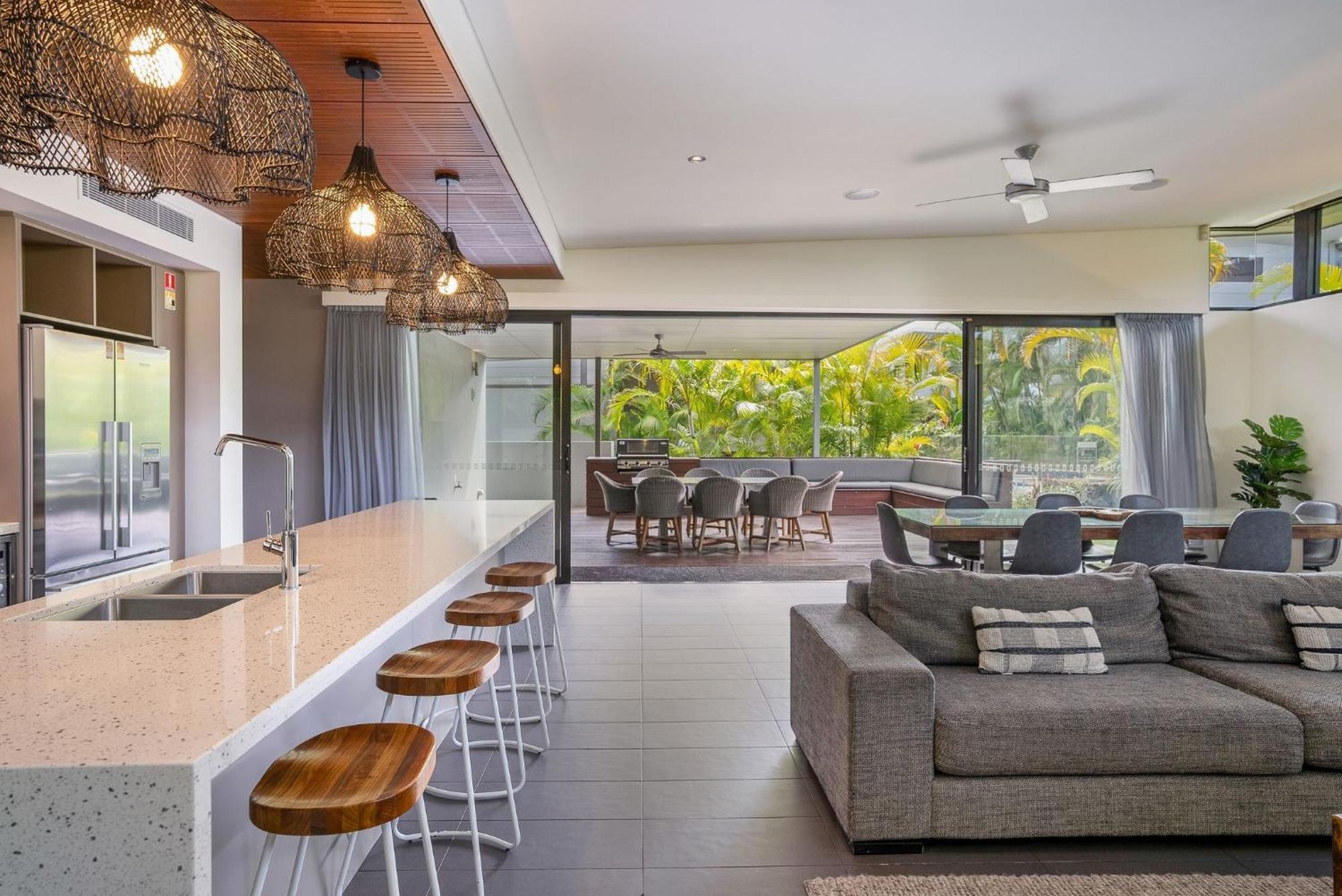Byron Lux Beach Houses ไบรอนเบย์ ภายนอก รูปภาพ