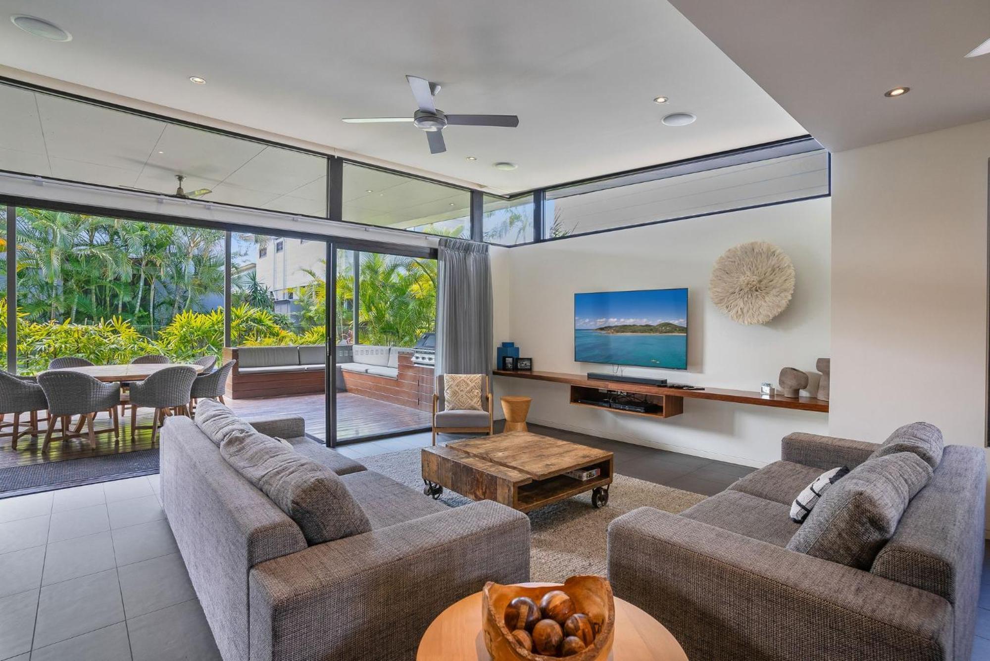 Byron Lux Beach Houses ไบรอนเบย์ ภายนอก รูปภาพ