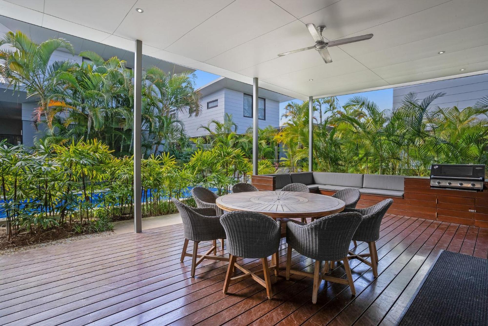 Byron Lux Beach Houses ไบรอนเบย์ ภายนอก รูปภาพ