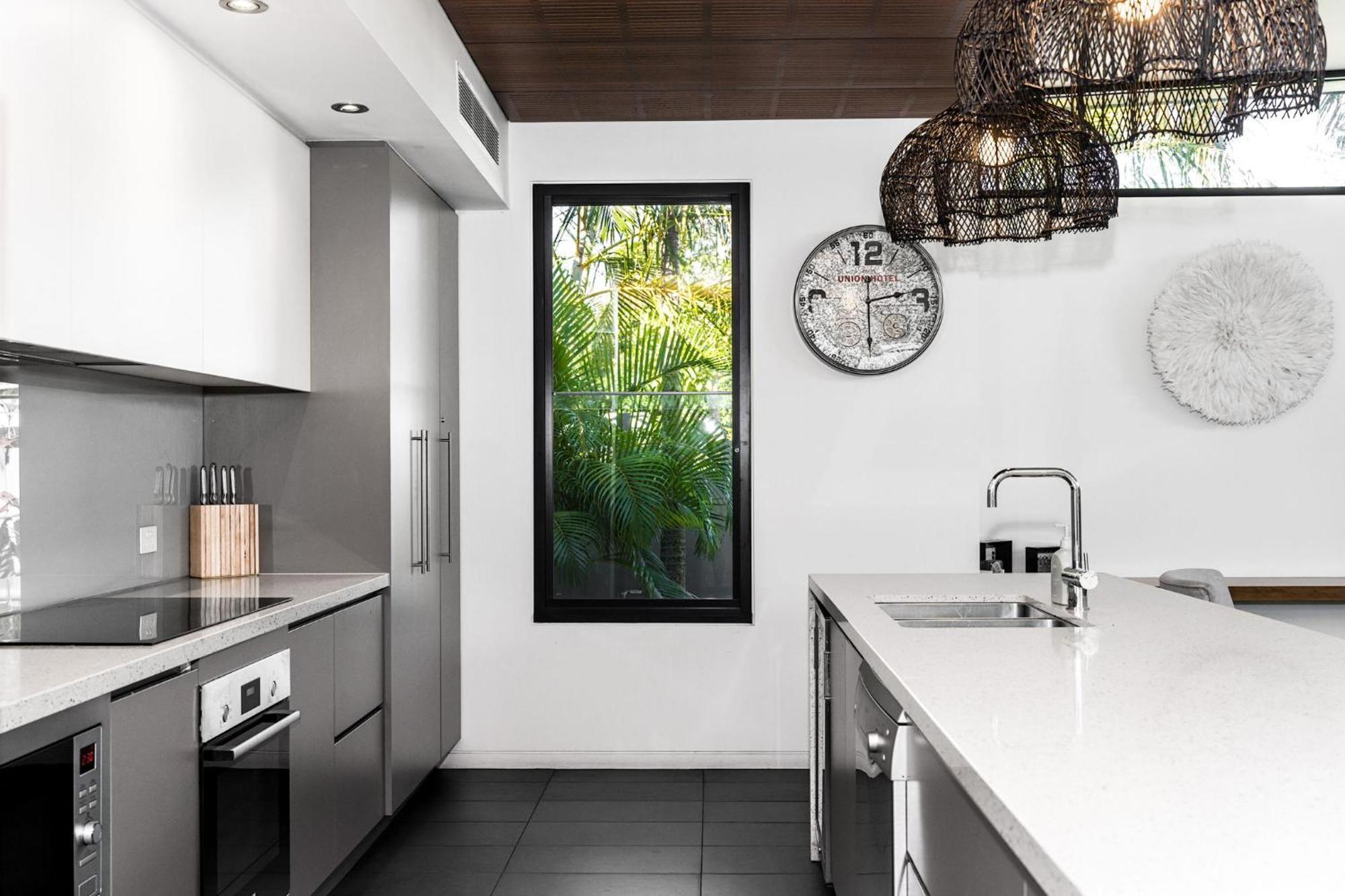 Byron Lux Beach Houses ไบรอนเบย์ ภายนอก รูปภาพ