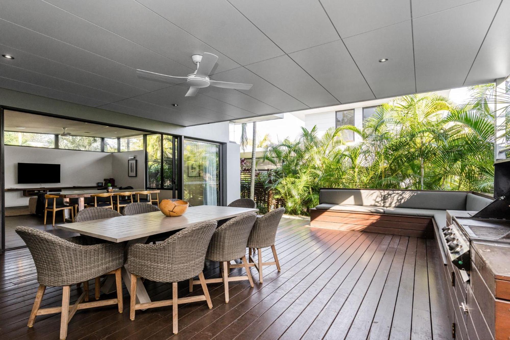 Byron Lux Beach Houses ไบรอนเบย์ ภายนอก รูปภาพ