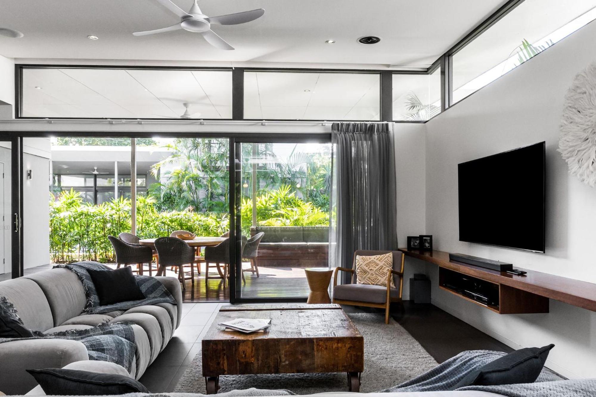 Byron Lux Beach Houses ไบรอนเบย์ ภายนอก รูปภาพ